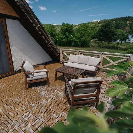 Baglyashegy Vendeghaz Holiday home *